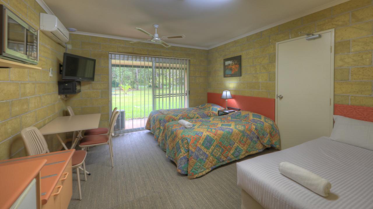 Motel Stuarts Point Convention Centre Extérieur photo